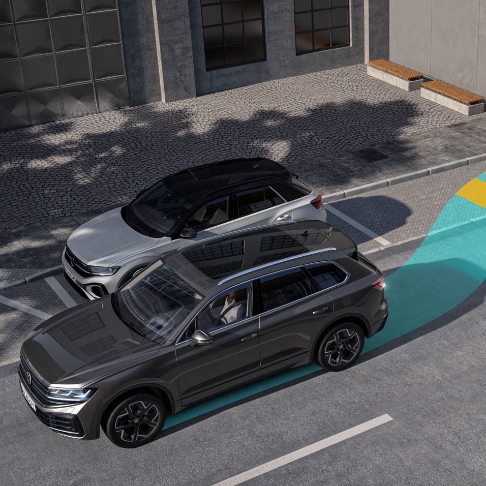 Grafische Darstellung des Assistenzsystems Park Assist Pro im VW Touareg