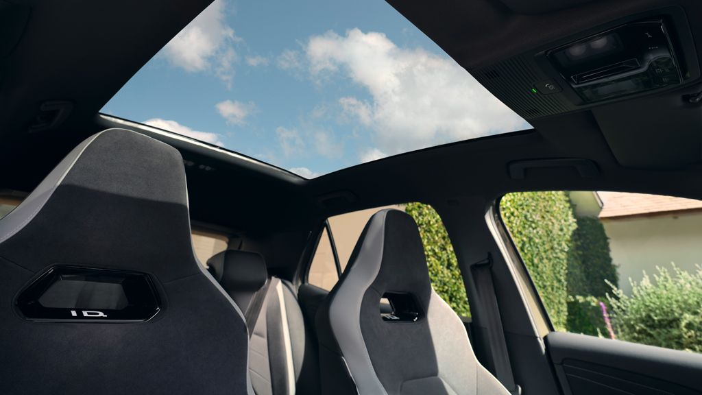 Interieur-Ansicht, Panoramadach im VW ID.3